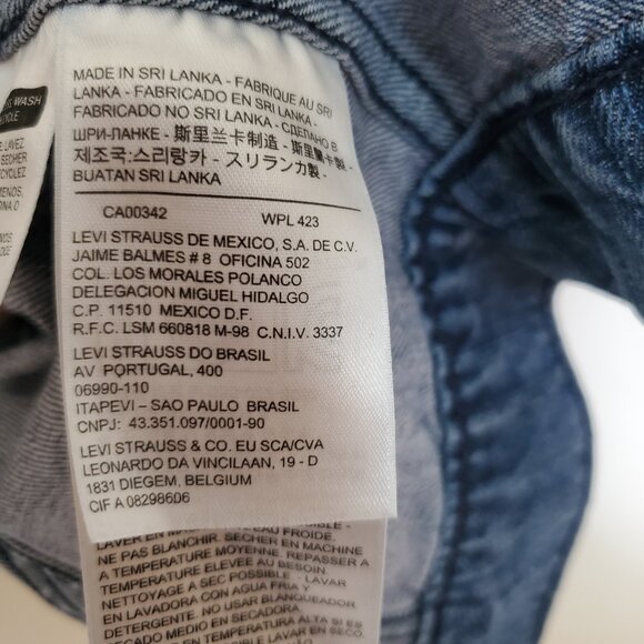 Levi's XS Denim Vest - Picture 9 of 10